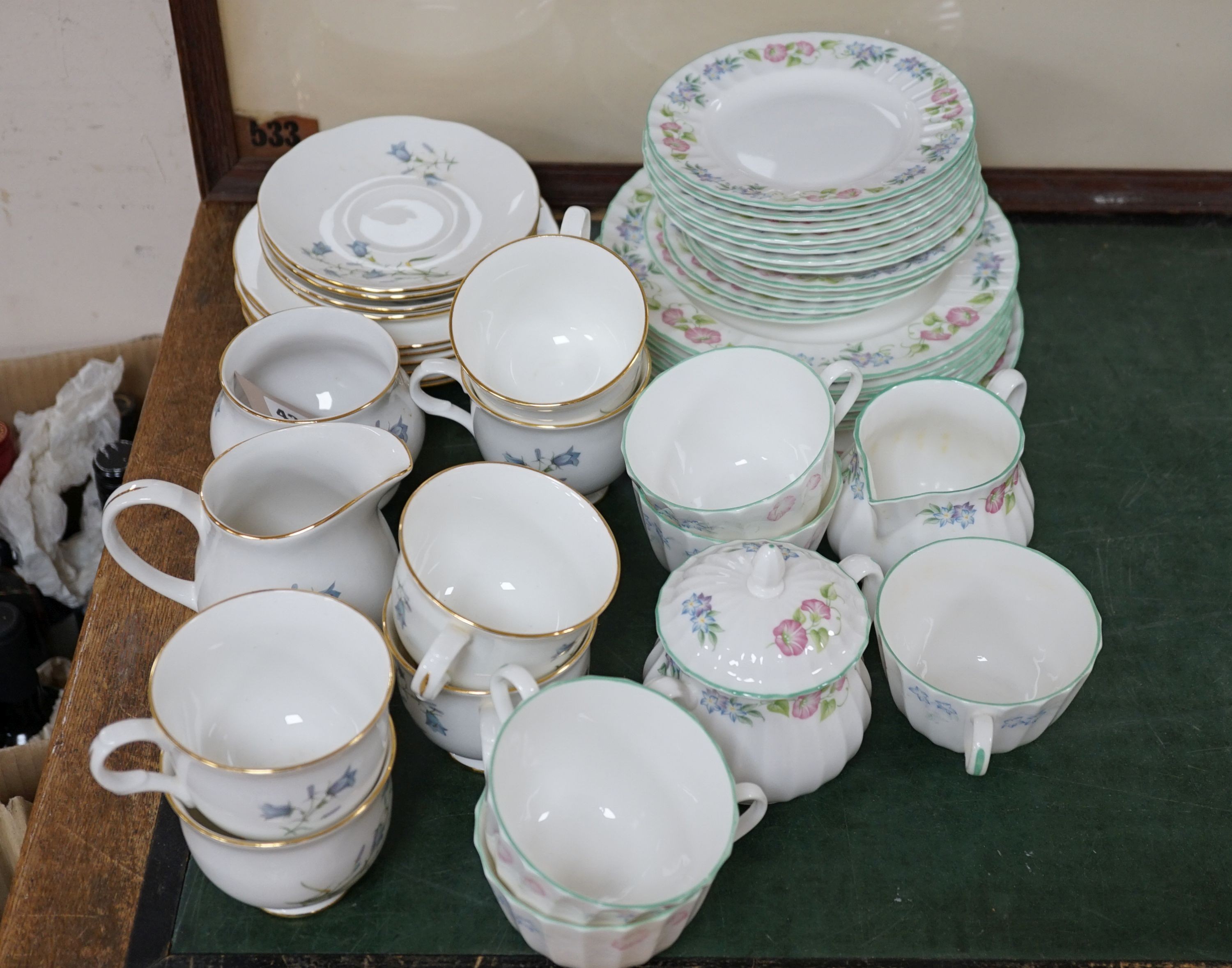 A Sadler 'Wellington' pattern China tea set and a Royal Worcester 